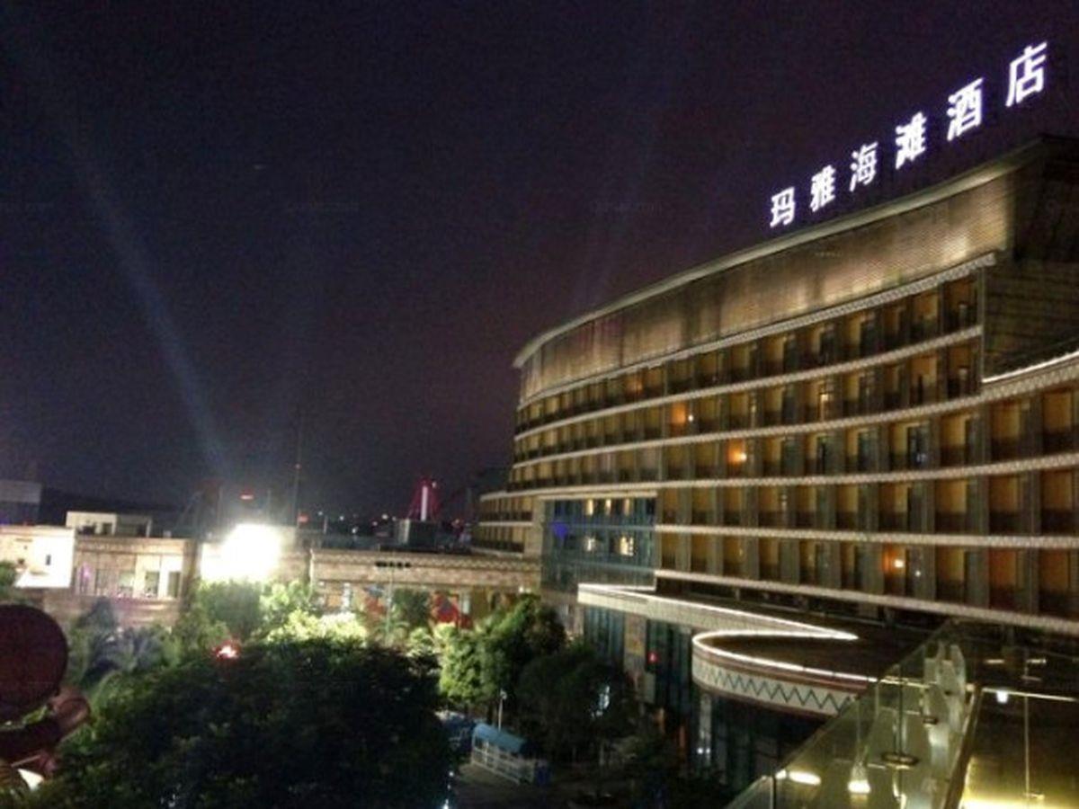 ウーハン グリーツアー ホテル 武漢市 エクステリア 写真